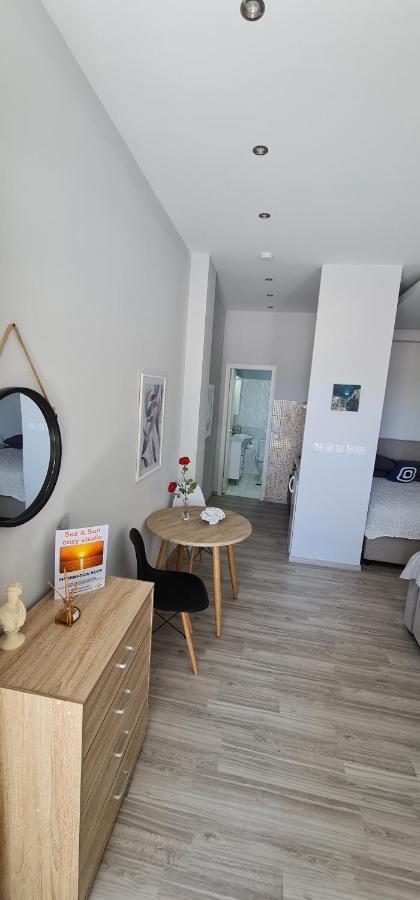 Sea & Sun Cozy Studio Kremastí 外观 照片
